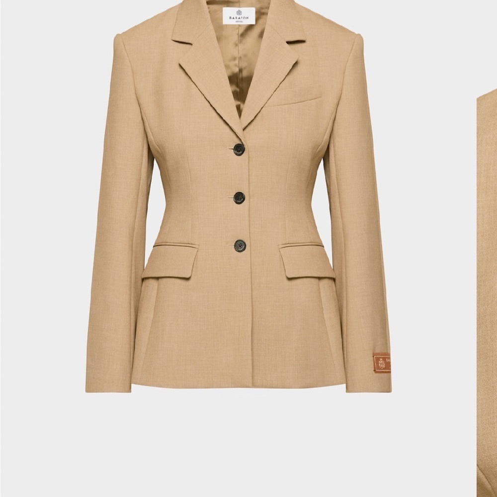 Aritzia Tan Blazer